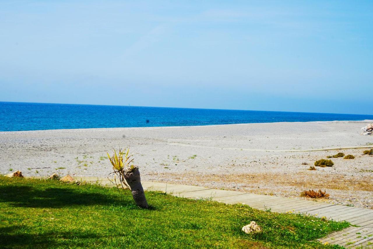 Tranquilidad Y Playa Para Toda La Familia Калаонда Екстер'єр фото